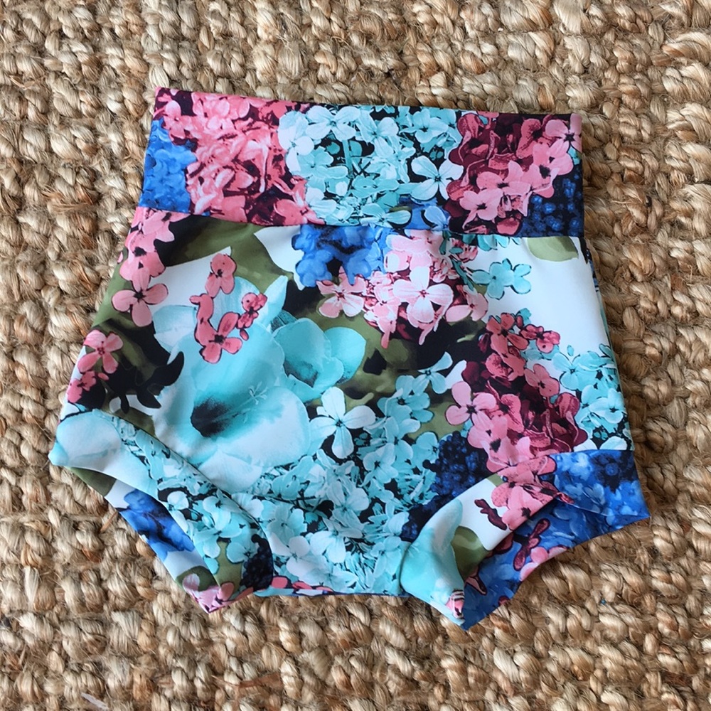Hydrangea Bummies